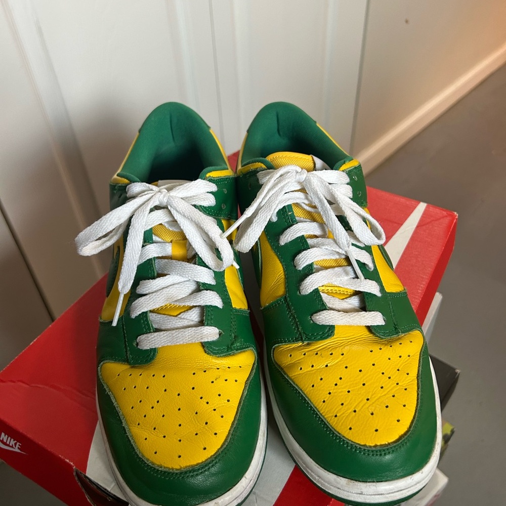 Nike Dunk Brazil View 4